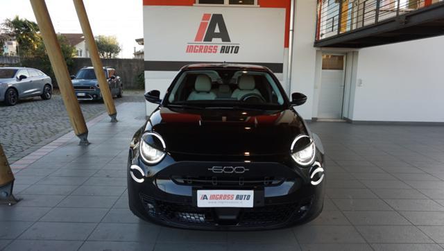 FIAT 600 Hybrid 100 CV DCT MHEV La Prima