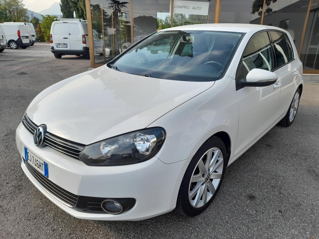 Volkswagen Golf 1.6 TDI DPF 5p. Highline