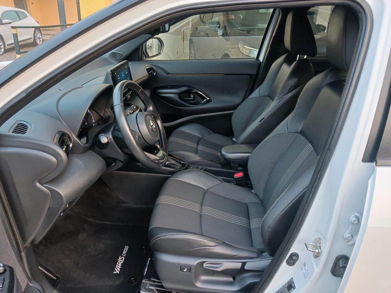 Toyota Yaris Cross 1.5 Hybrid 5p. E-CVT Adventure TAGLIANDI TOYOTA