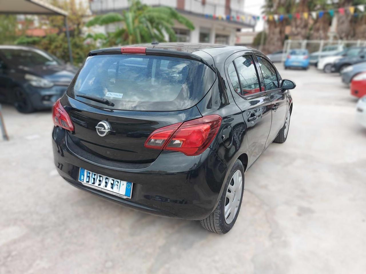 Opel Corsa 1.2 5 porte