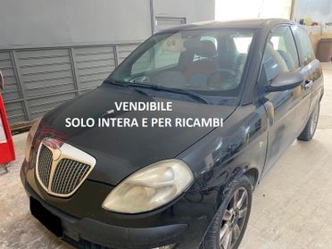 Lancia Ypsilon 1.2cc gpl (PRIVATO)-2011