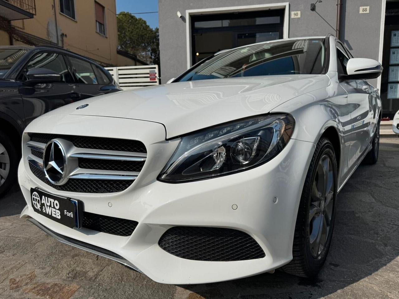 MERCEDES C 220 D S.W. AUTO SPORT