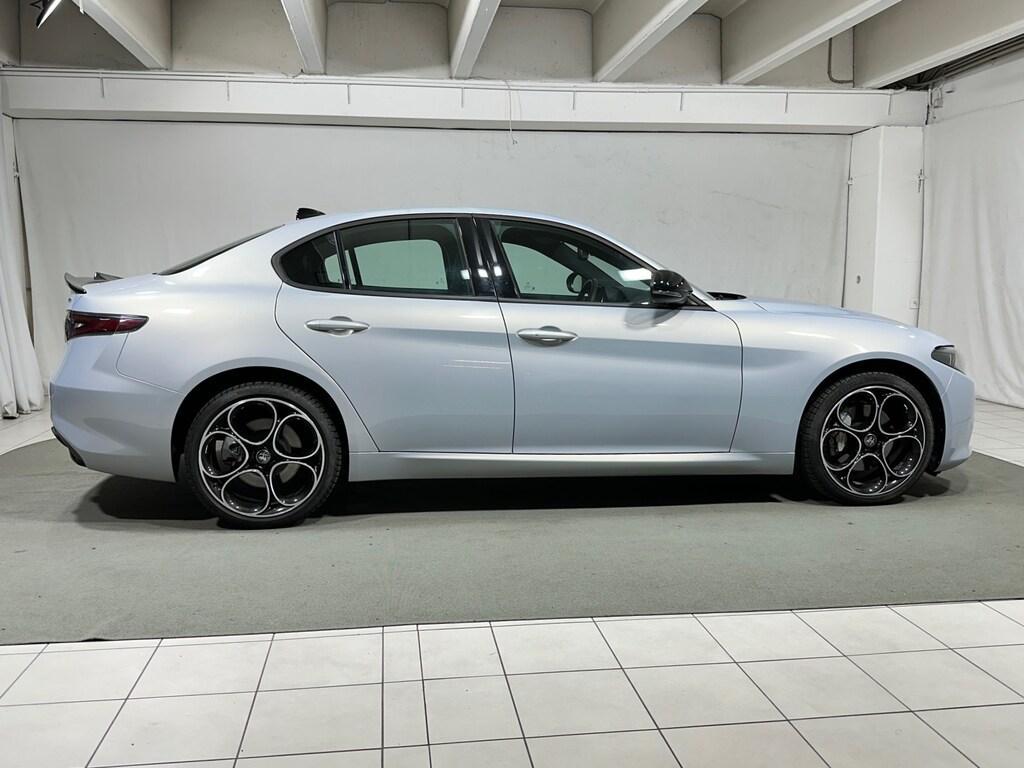 Alfa Romeo Giulia 2.0 t Sprint Q4 280cv auto