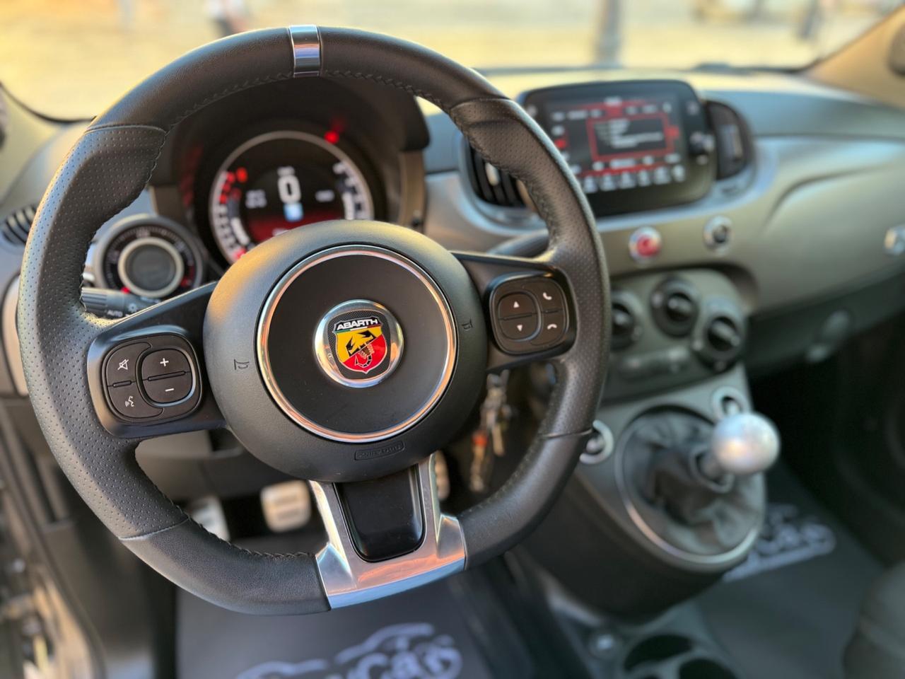 Abarth 595 1.4 Turbo T-Jet 165 CV