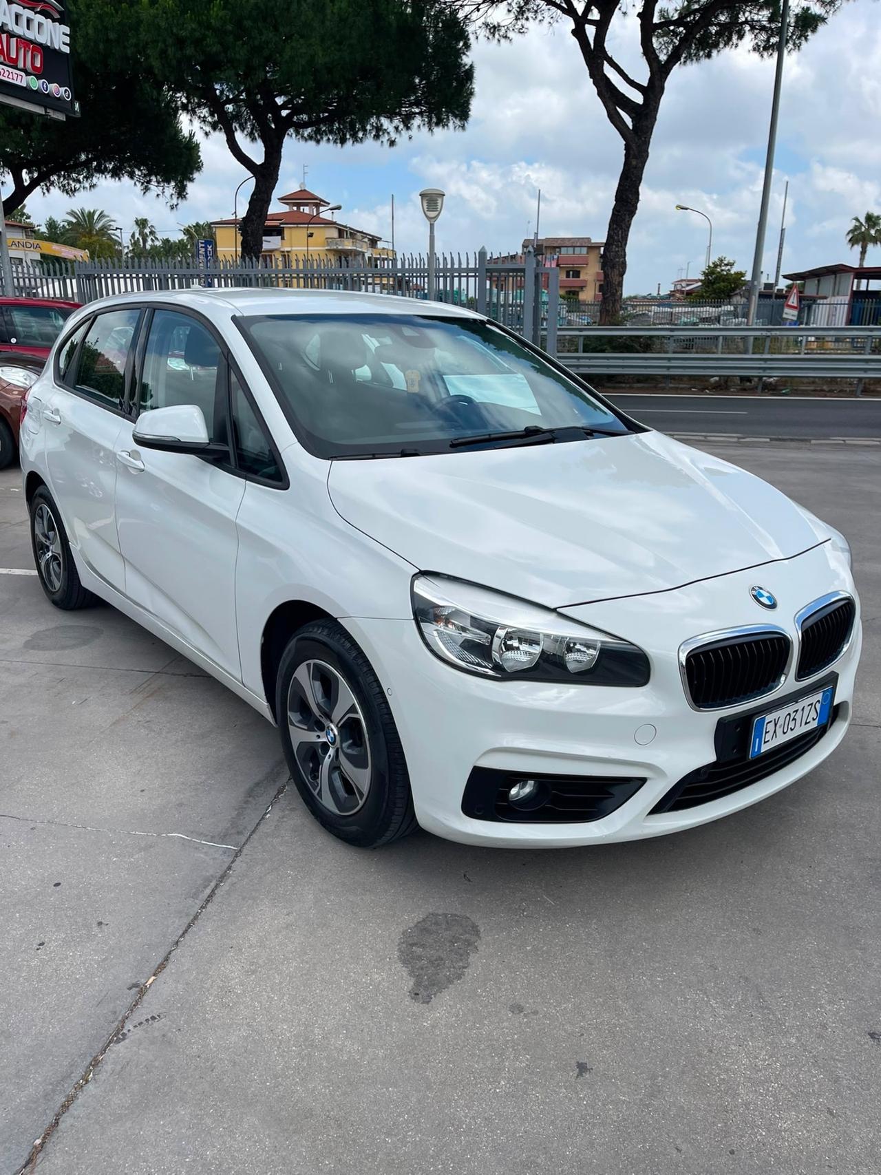 Bmw Serie 2 gran tourer 1.5 Full optional
