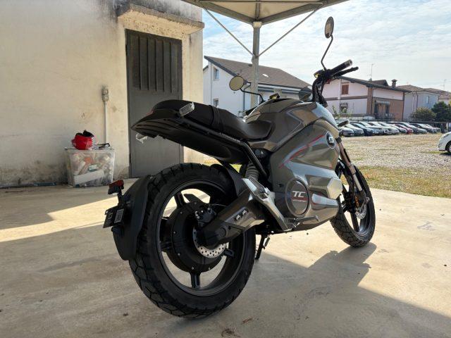 SUPER SOCO TC WANDERER ELETTRICO L3 = 125cc -