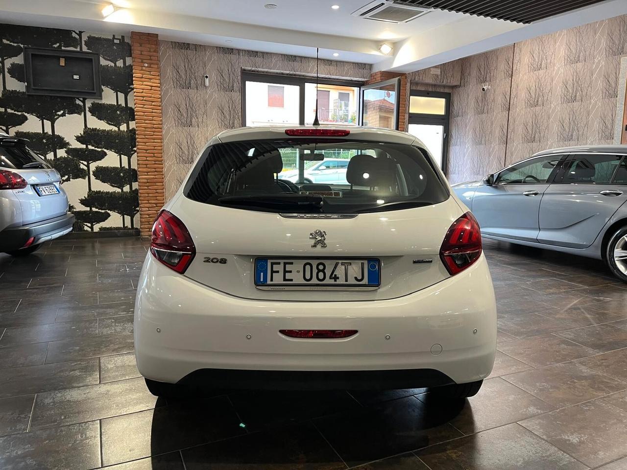 Peugeot 208 PureTech 82 5 porte Access