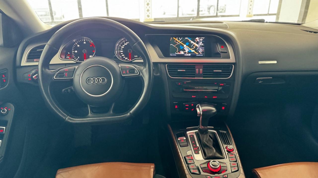 Audi A5 SPB 3.0 V6 TDI 204CV multitronic