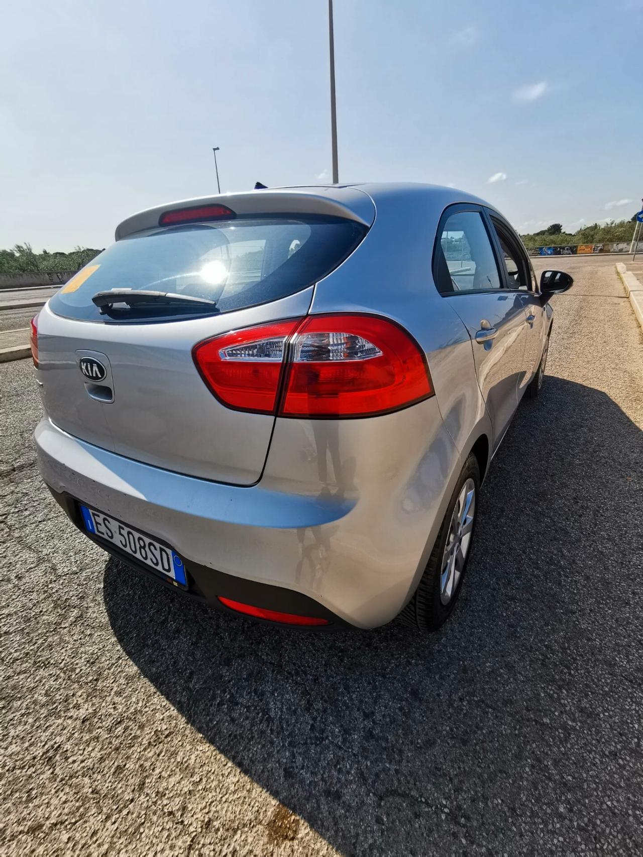 Kia Rio 1.2 CVVT 5p. GPL Active - 2013