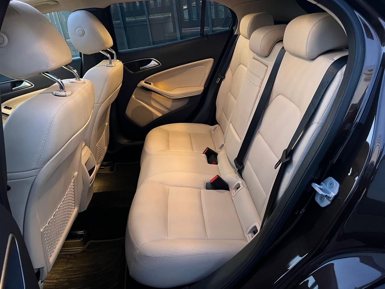 Mercedes-benz GLA 200 CDI Automatic 4Matic Sport