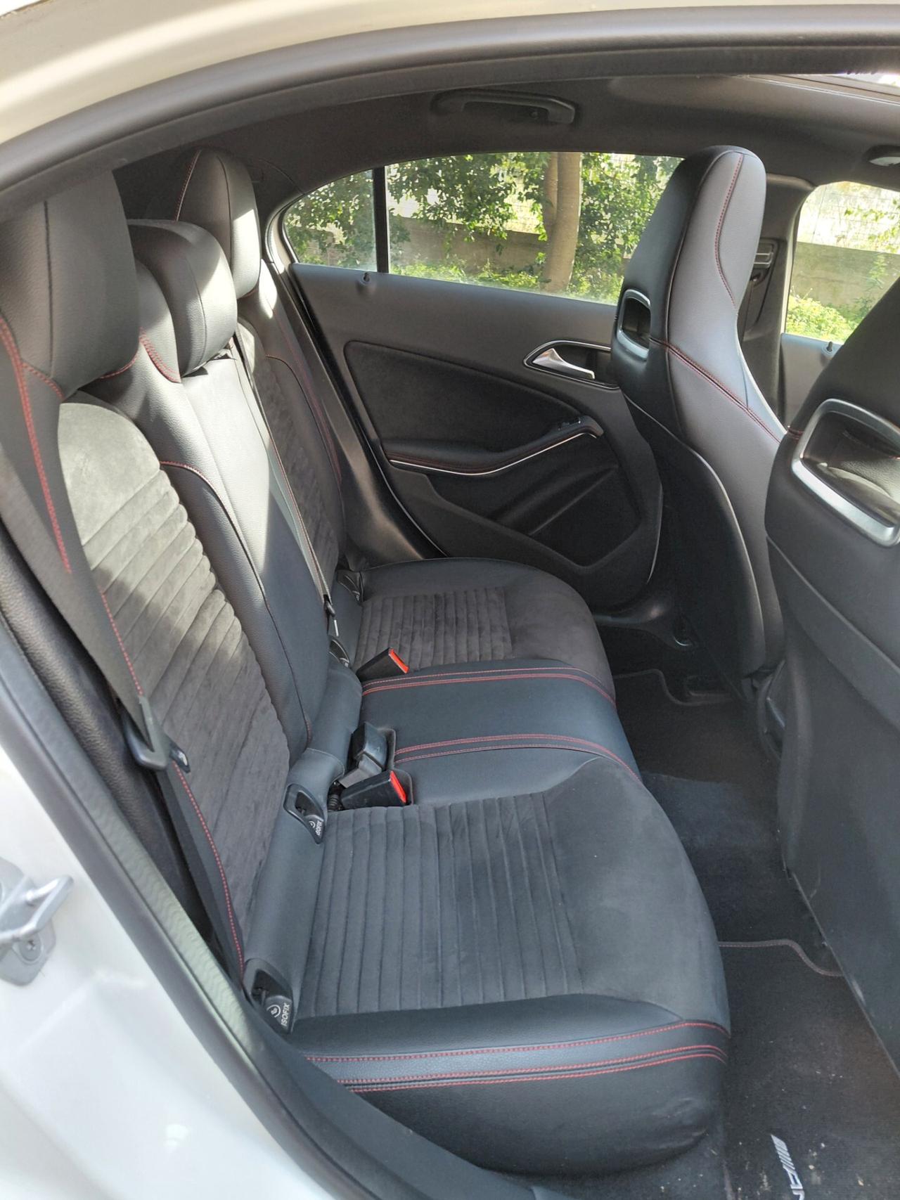 Mercedes-benz A 200 d Premium