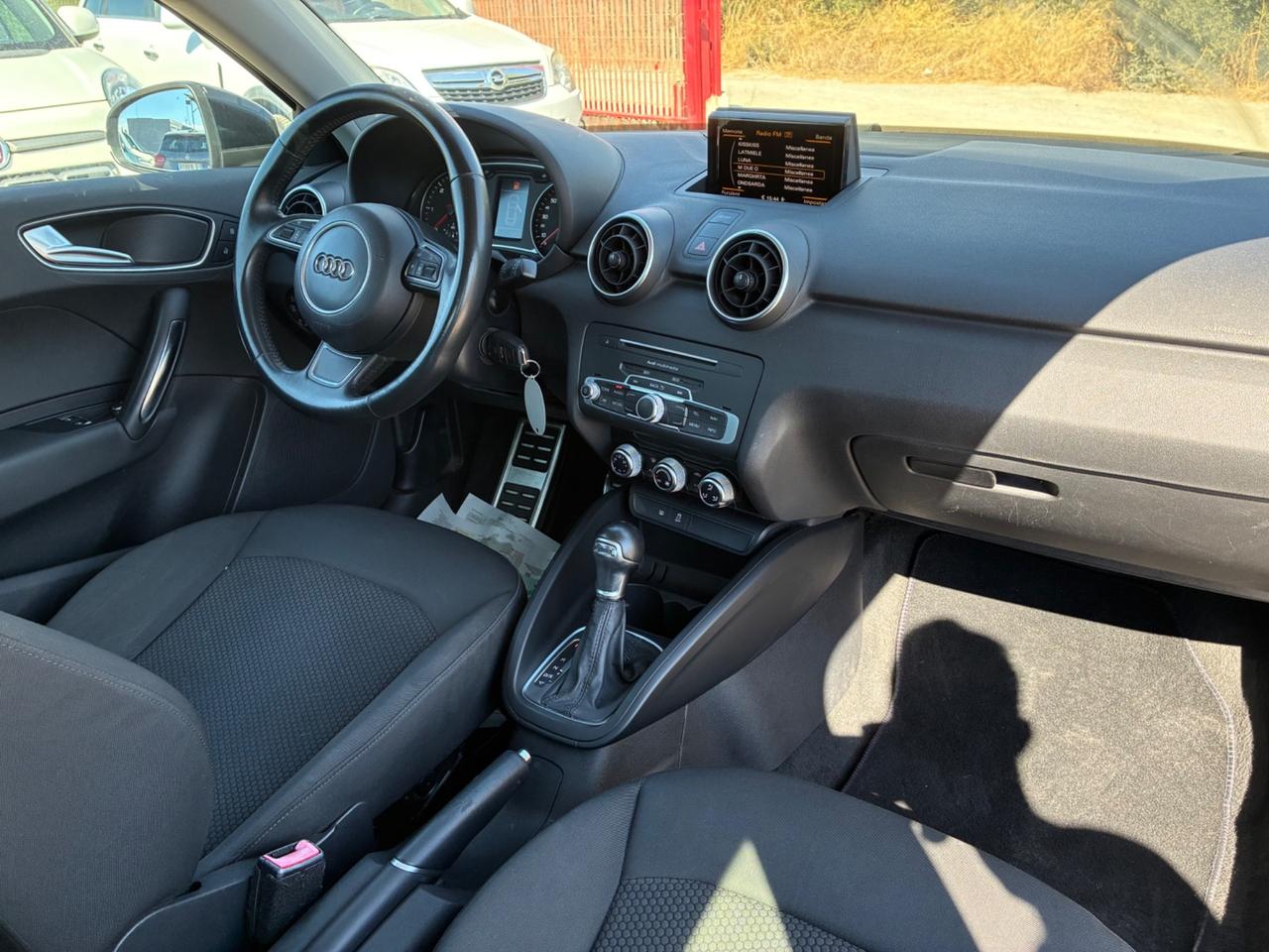 Audi A1 1.4 TDI S tronic Metal plus