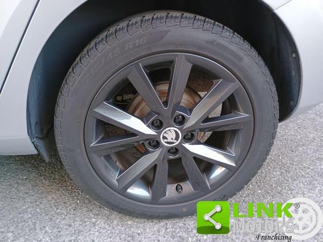 SKODA Fabia 1.0 MPI 60 CV Business NEOPATENTATI