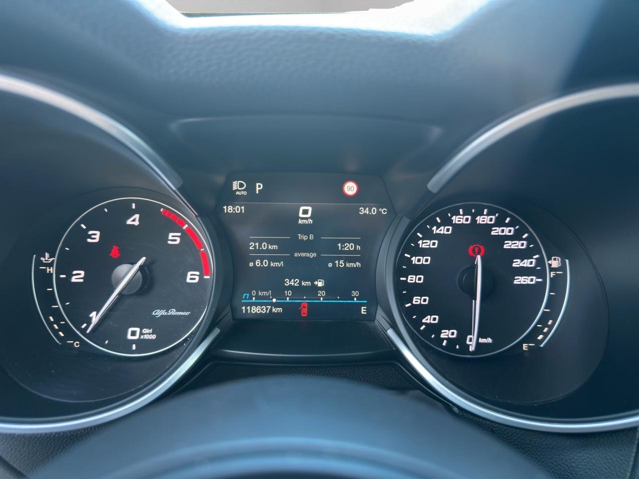 Alfa Romeo Stelvio 2.2 Turbodiesel 210 CV AT8 Q4 Veloce