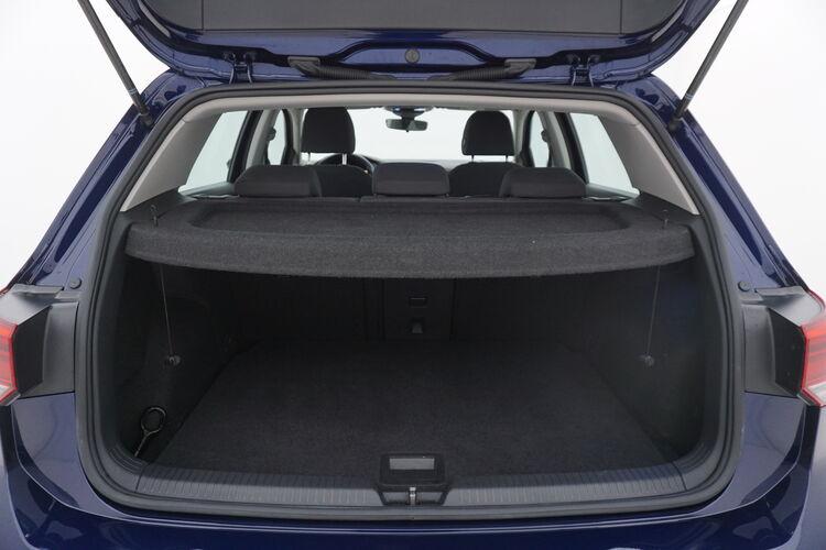 Volkswagen Golf Life DSG BR856568 1.0 Mild Hybrid 110CV