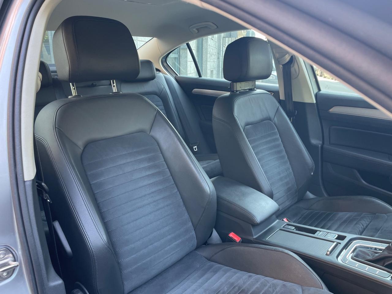 Volkswagen Passat 2.0 TDI 150CV SCR DSG Executive BMT