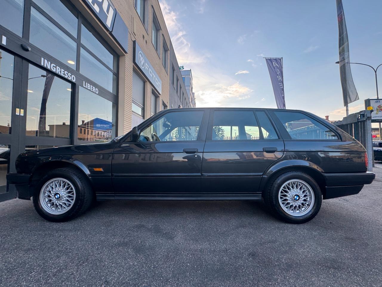 Bmw E30 320i Touring 6 cilindri UNICOPROPRIETARIO