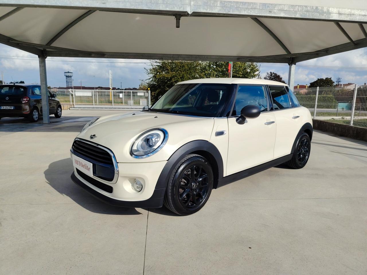 Mini Cooper D 1.5 5 Porte