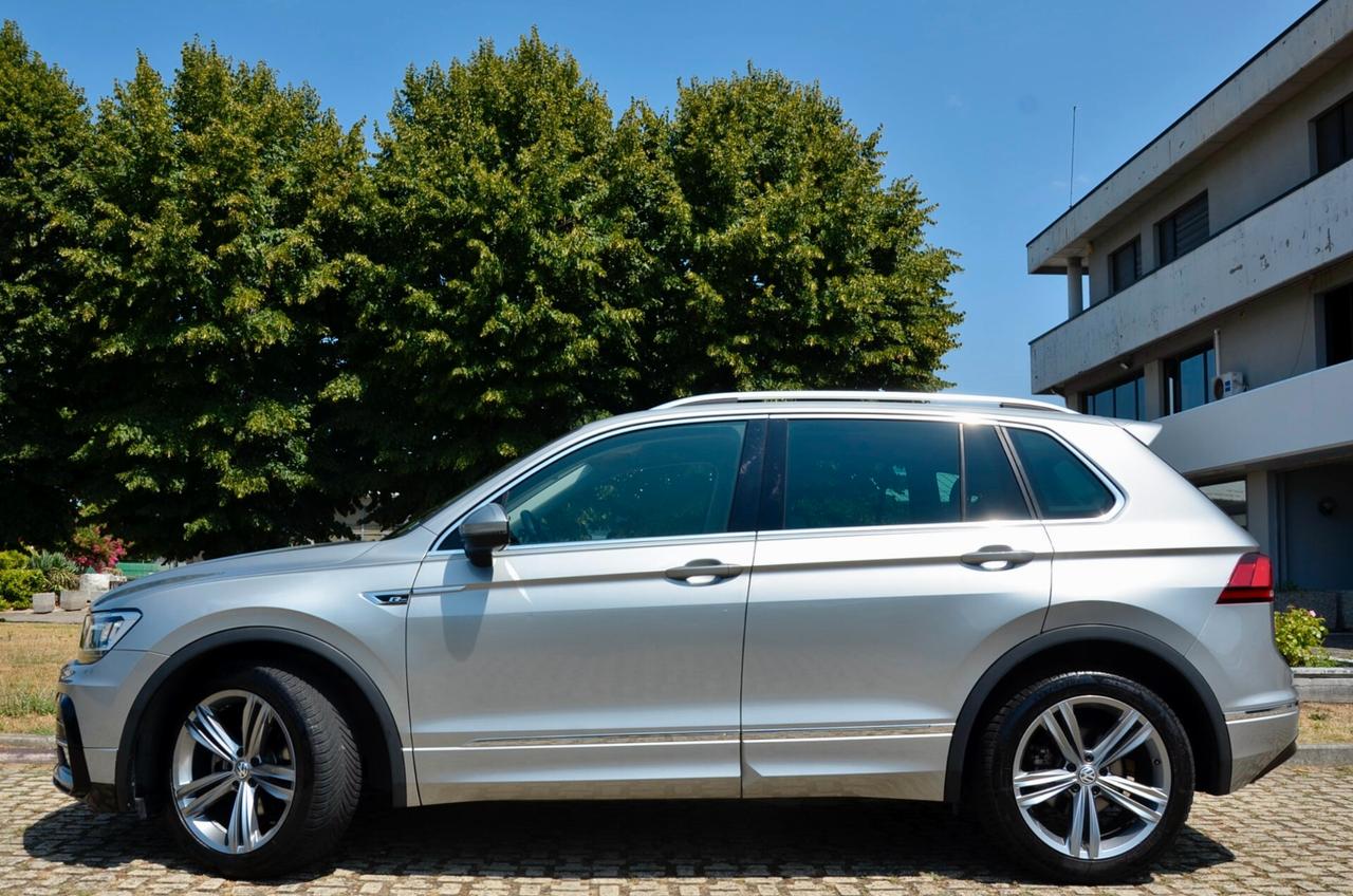 VOLKSWAGEN TIGUAN 2.0 TDI ADVANCED R-LINE 150cv DSG, UFF ITALIANA, EURO 6D, FARI LED, APPLE ANDROID, PERMUTE