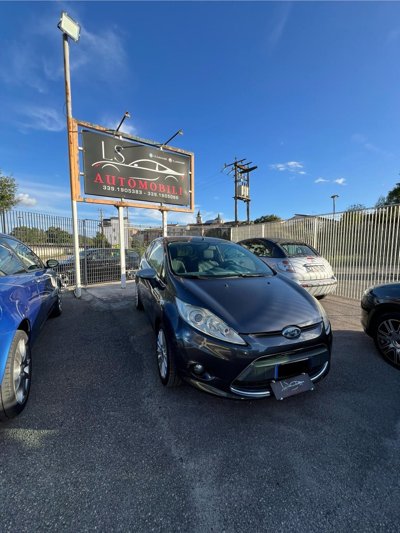 Ford Fiesta 1.4 3 porte Bz.- GPL Titanium