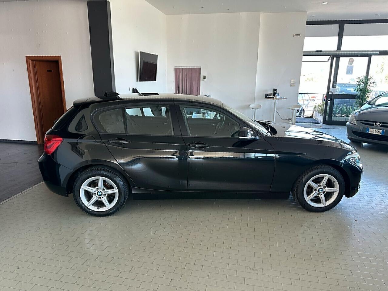 Bmw 118d CAMBIO AUTOMATICO