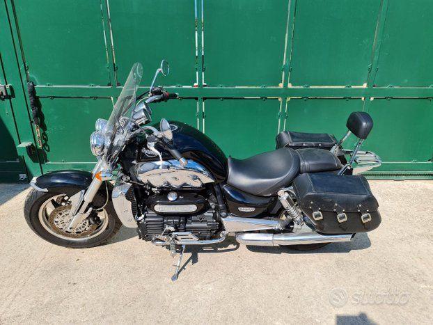 Triumph Rocket III Touring ABS *2000km