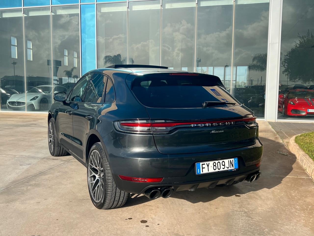Porsche Macan 2.0 245cv pdk