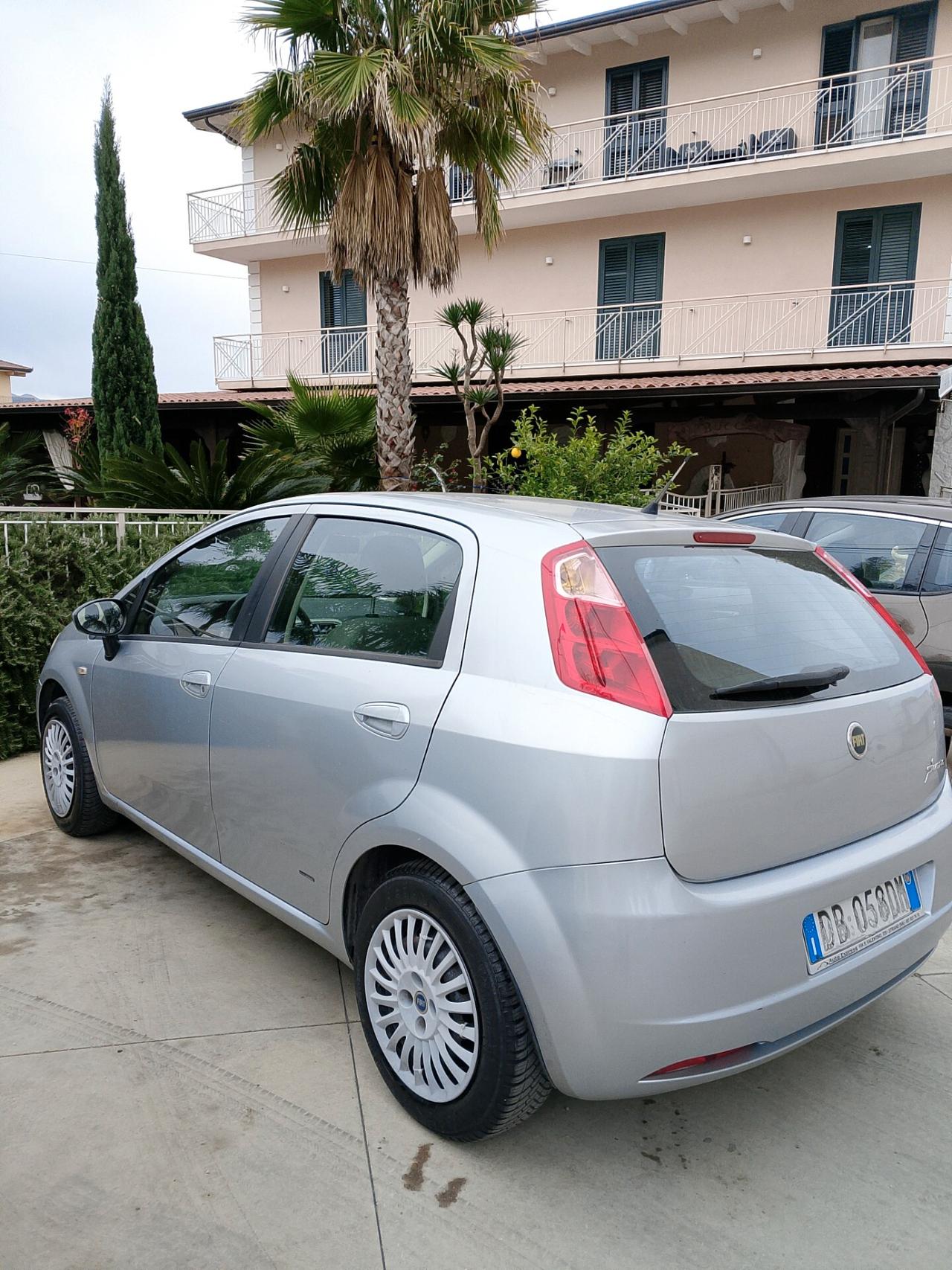 Fiat Grande Punto 1.4 benzina GPL