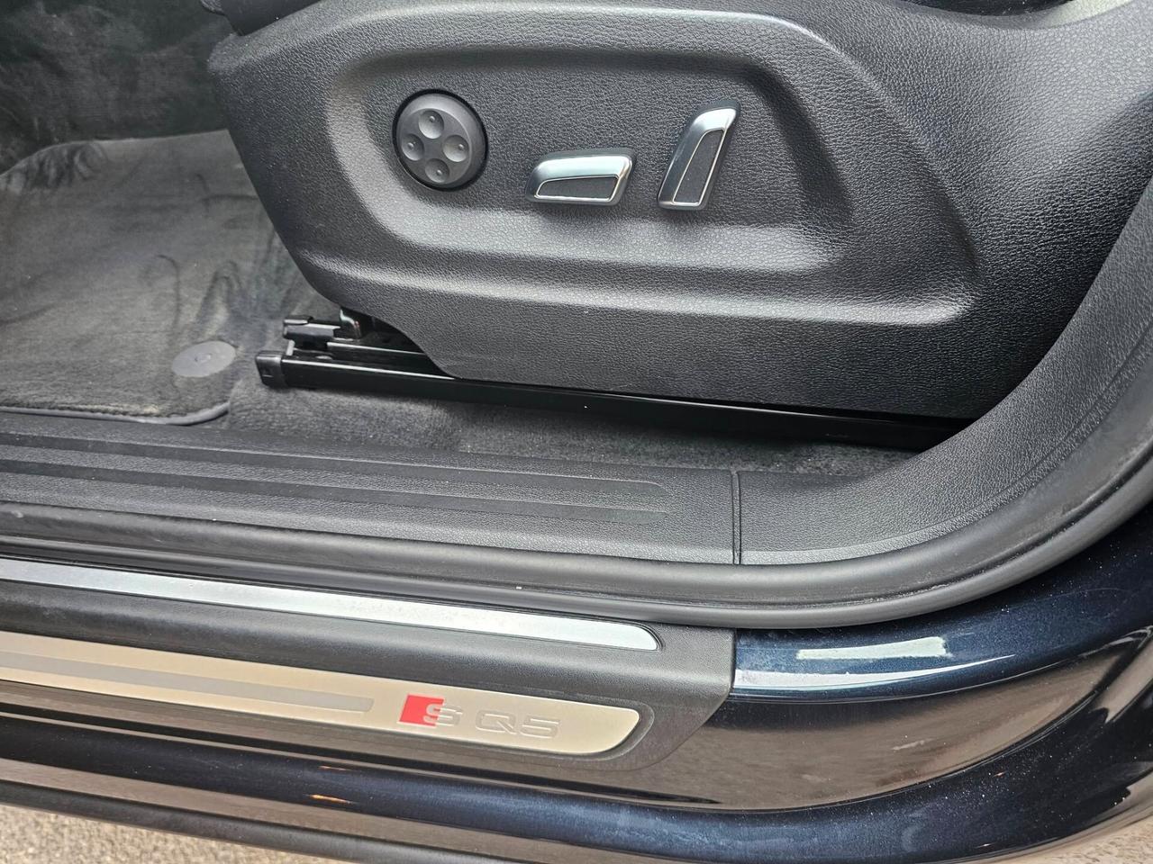 Audi SQ5 3.0 TDI 313CV BITURBO S-TRONIC QUATTRO