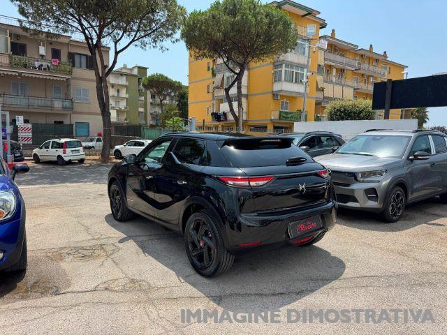 DS AUTOMOBILES DS 3 Crossback BlueHDi 100 So Chic