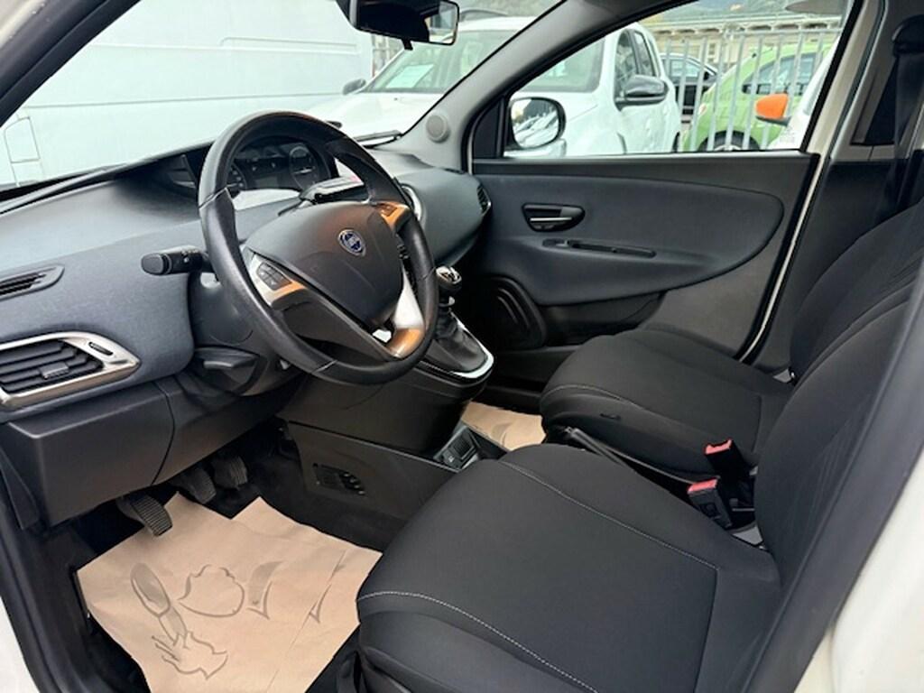 Lancia Ypsilon 5 Porte 1.0 FireFly Hybrid Gold