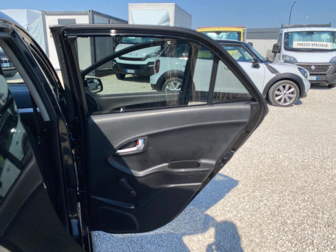 Kia Picanto 1.0 12V 5 porte Glam