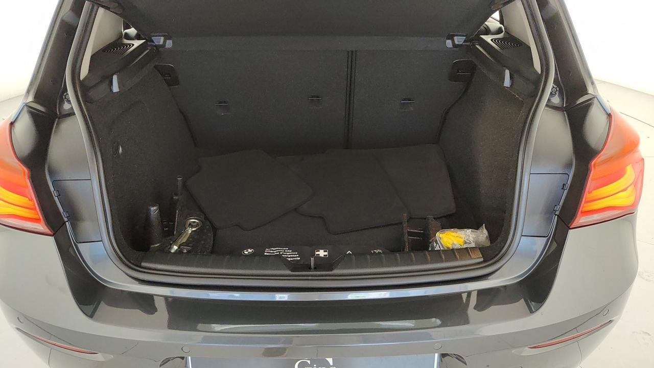 BMW Serie 1 F/20-21 2015 - 116d Business 5p auto