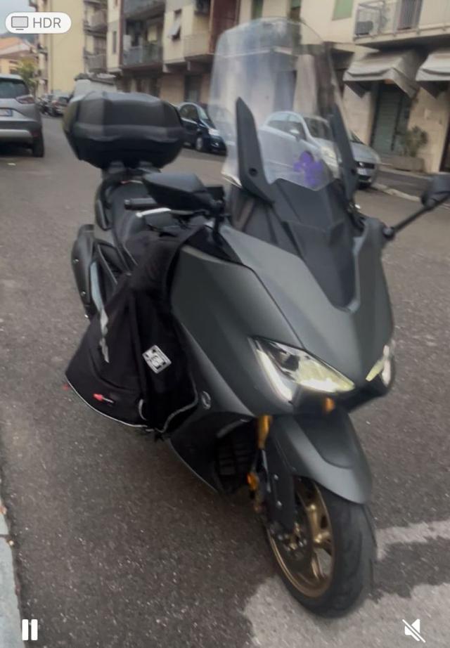 YAMAHA T-Max 560 Tech Max