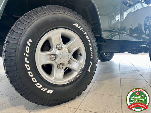 LAND ROVER Defender 90 2.5 Td5 Station Wagon *7 POSTI*NEOPATENTATI*
