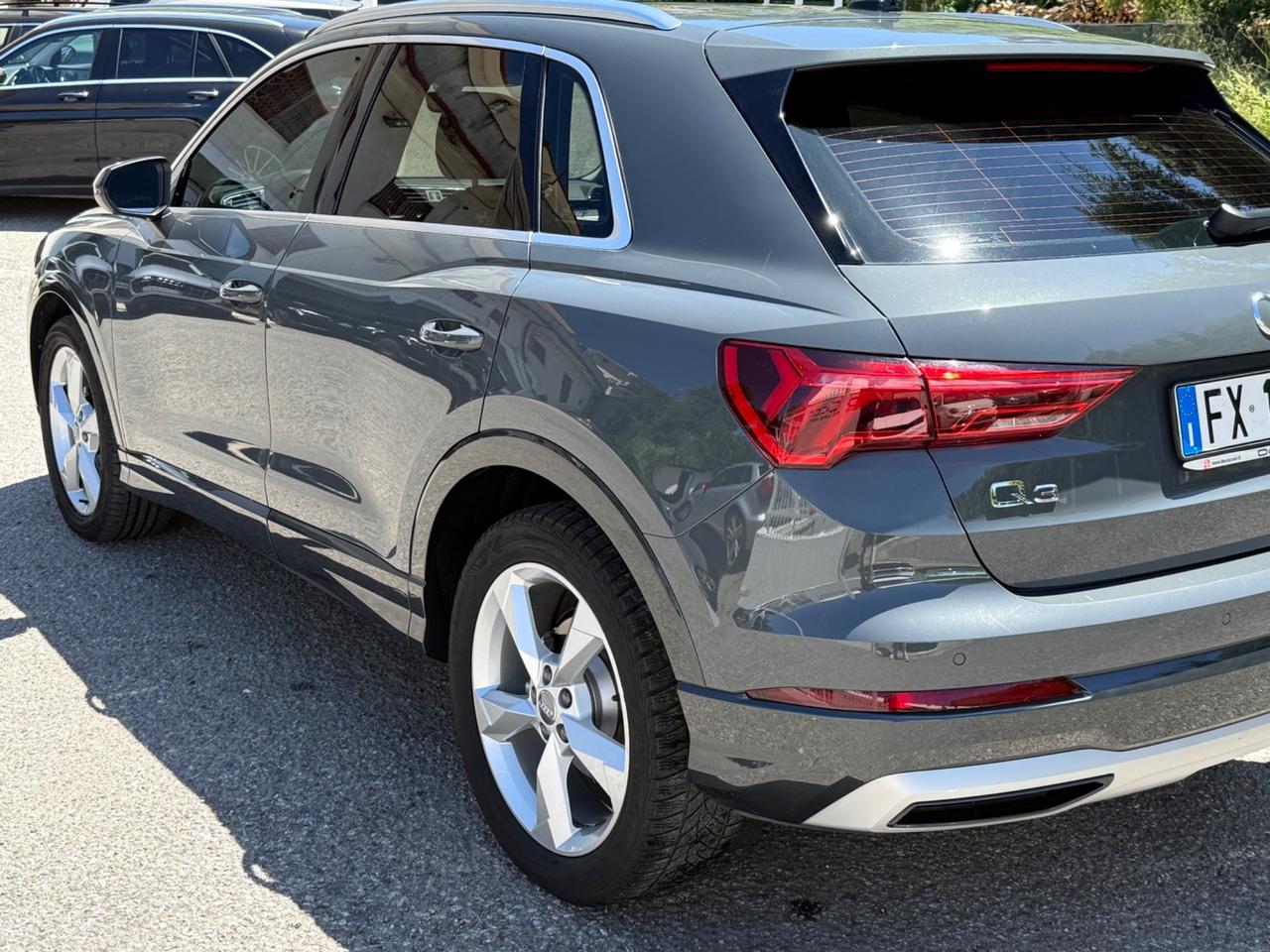 Audi Q3 35 TDI S tronic Business Advanced
