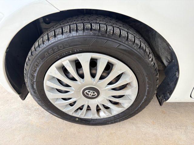 TOYOTA iQ 1.0 CVT Lounge POCHI CHILOMETRI AUTOMATICA OK NEOP