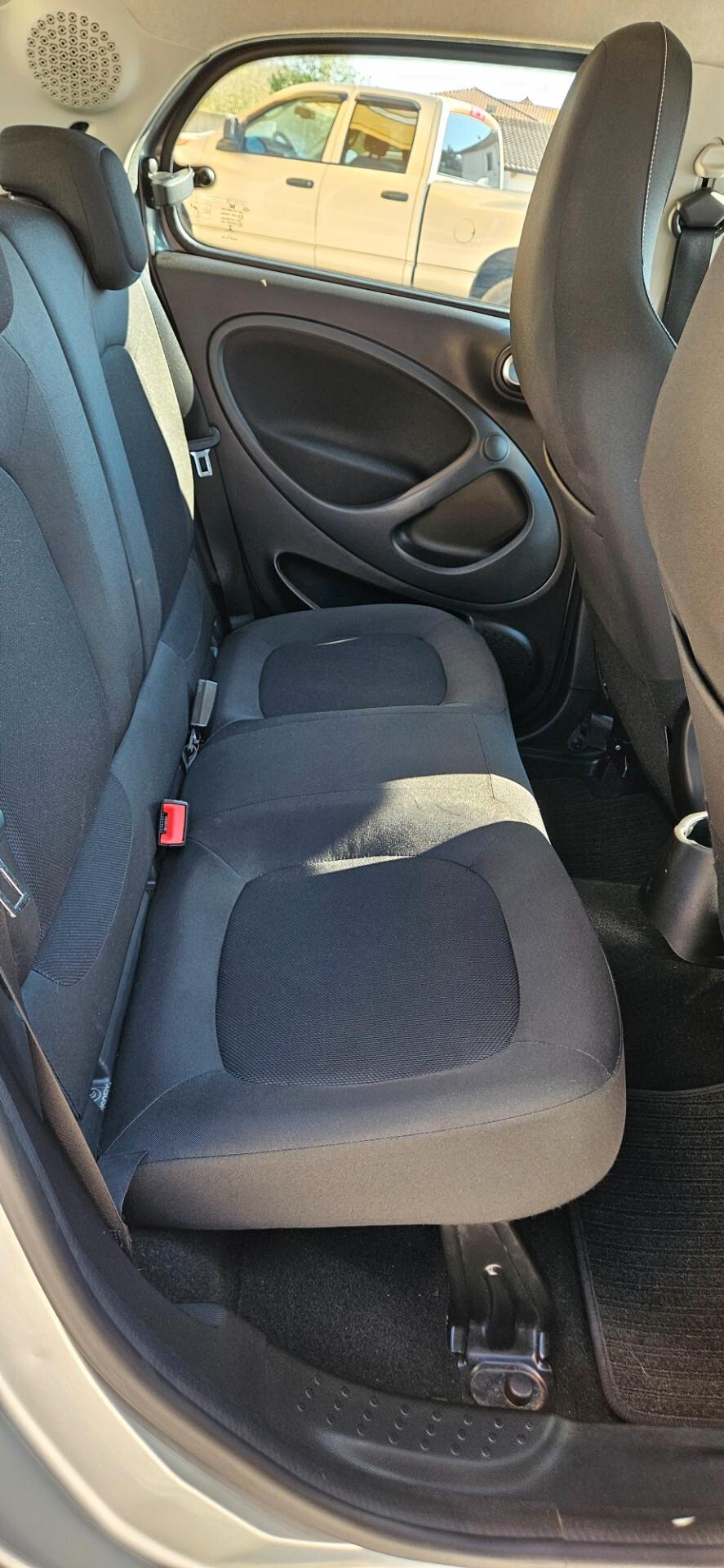 Smart ForFour 70 1.0 Youngster