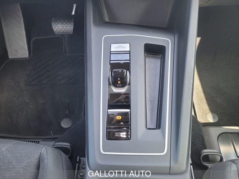 Volkswagen Golf 1.5 eTSI 130CV DSG-PROMO GALLOTTI