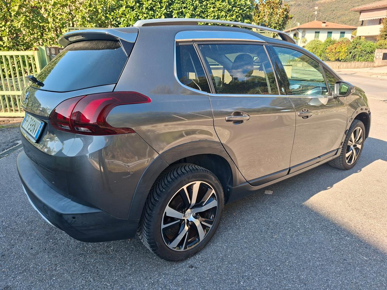 Peugeot 2008 1.2 BENZINA / DA NEOPATENTATI