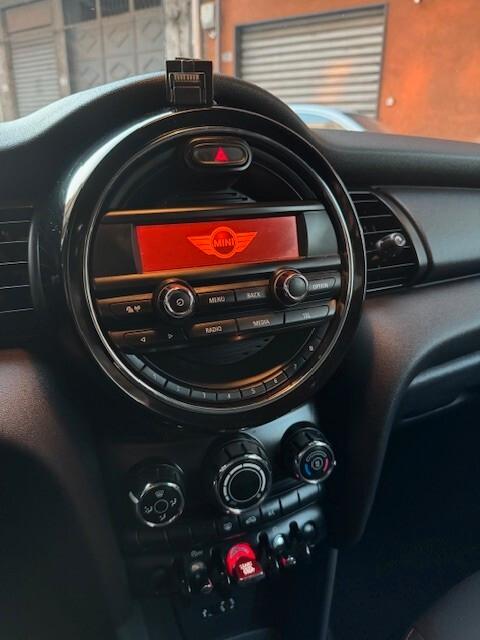 Mini Cooper 1.5 One D