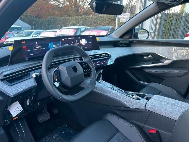 PEUGEOT 3008 3ª serie 3008 Hybrid 145 e-DCS6 A...