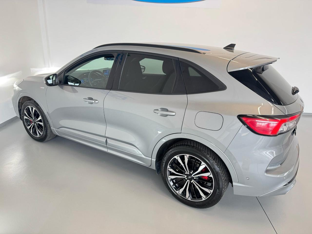 Ford Kuga 2.5 phev ST-Line X 2wd 225cv cvt