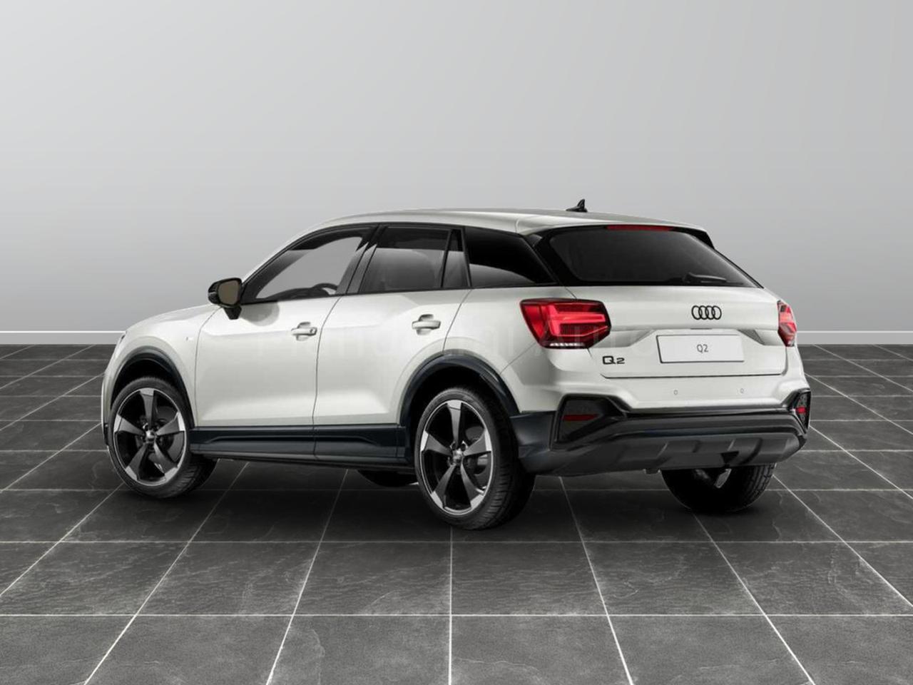 Audi Q2 30 2.0 tdi identity black