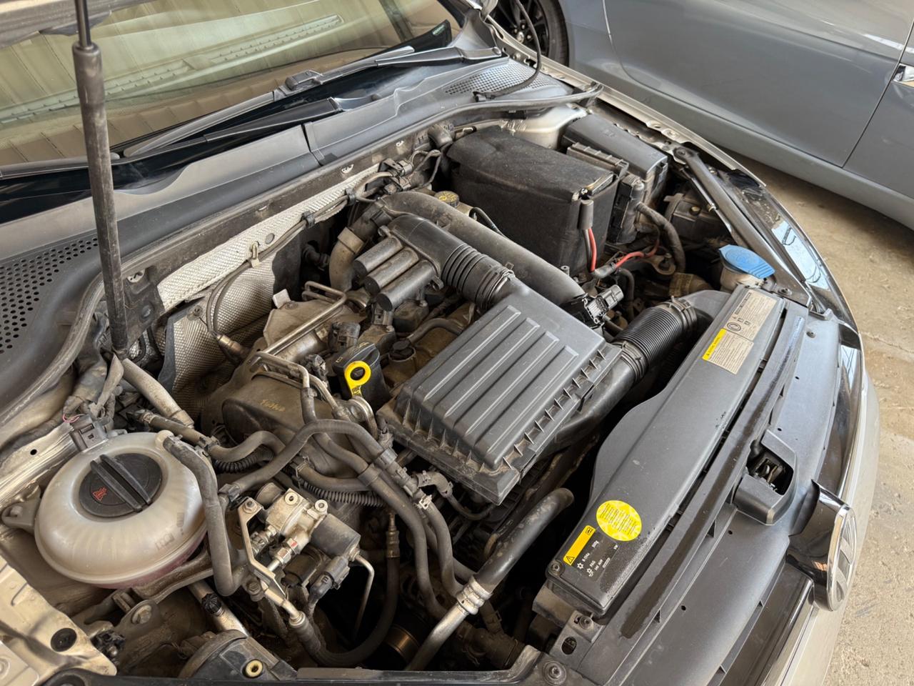 Volkswagen Golf 1.4 TGI DSG 5p. Highline UNICO PROP CAMBIO NUOVO