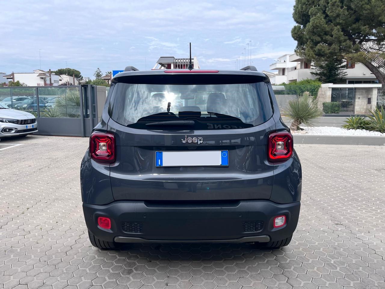 Jeep Renegade 1.5 Turbo T4 MHEV Summit Automatic