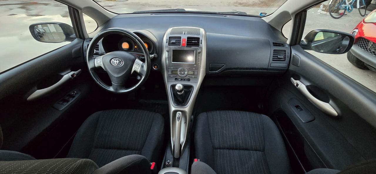 Toyota Auris 2.0 D-4D DPF 5 porte Sol
