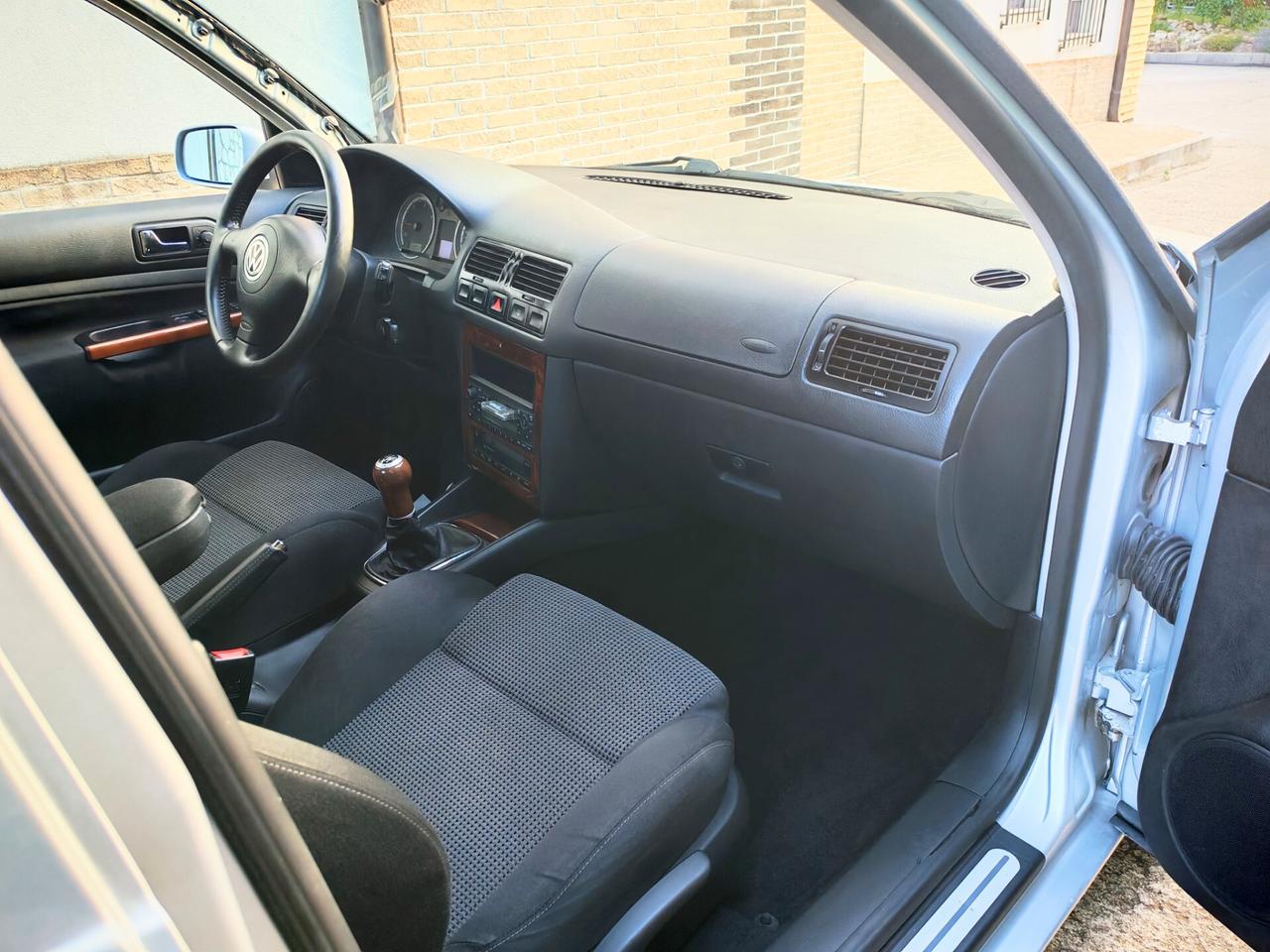 Volkswagen Bora 1.9 TDI/115 CV cat 4motion Highline