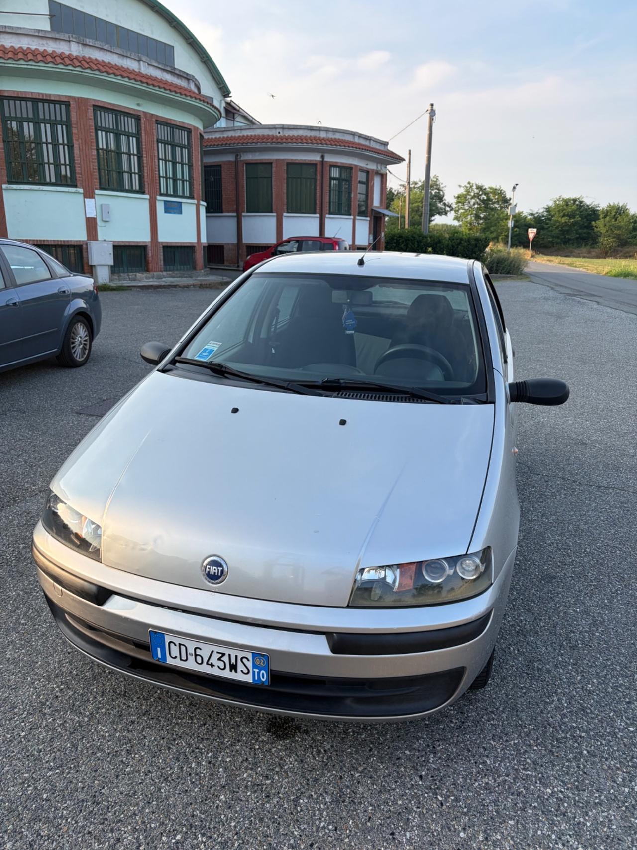 Fiat Punto 1.2i cat 5 porte ELX