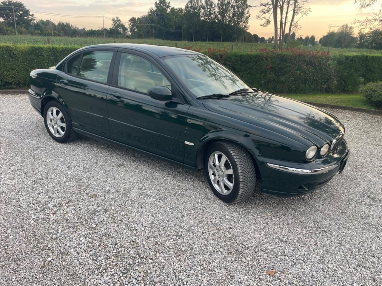 Jaguar X-Type 2.2D cat Wagon Executive